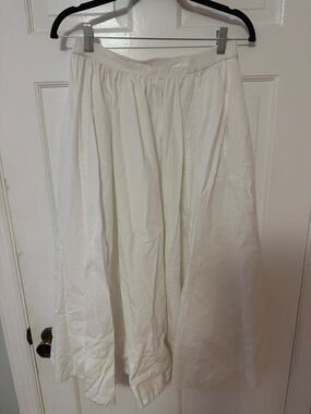 Free People White Full Midi Skirt - Classic Elastic Waist
